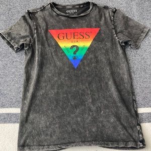 Guess Rainbow Logo T-shirt